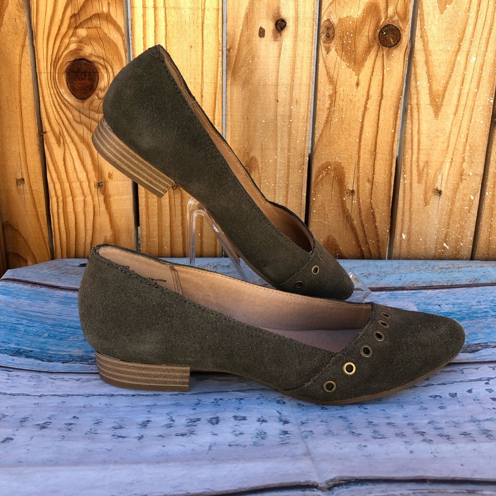 ❌Sonoma Womens Flats Pointed Toe Olive Green Suede Leather Upper eyelet Size 7M